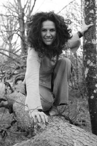 Cassandra Robertson weaves social awareness into her folksy