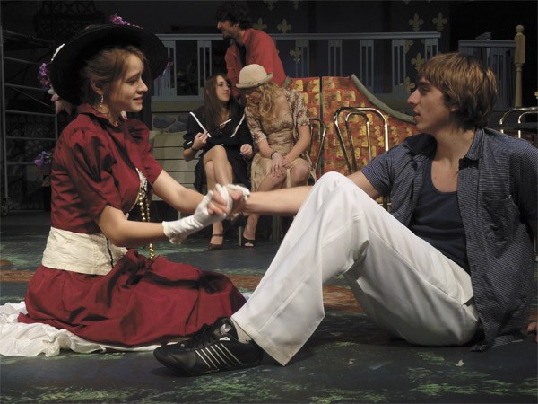 Kaydi Rosser (left) rehearses a scene with Sage Everett for the upcoming production of “The Madwoman of Challiot.”