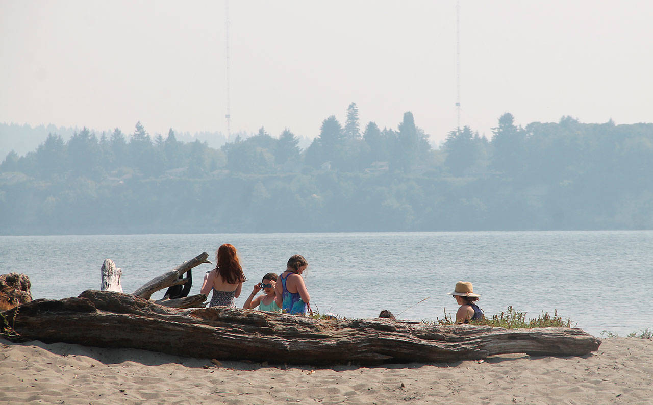 Heat to continue through week, smoke lingers