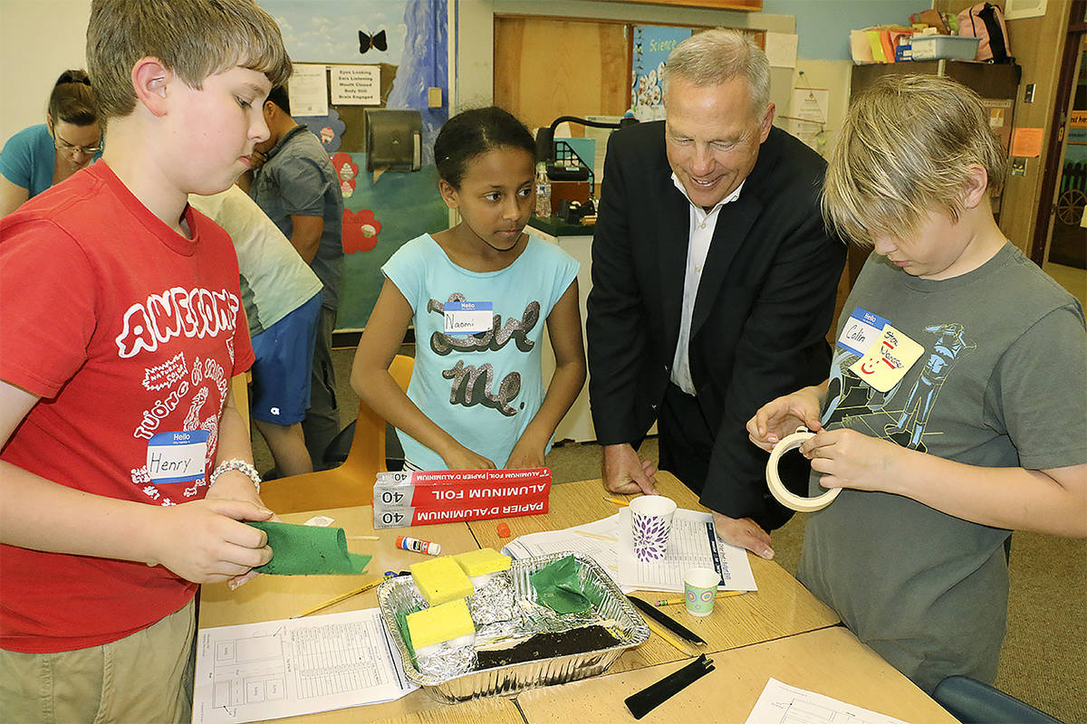 Boeing Commercial Airplanes vice-president of Engineering, John Hamilton, helped local students gain a better understanding of engineering as part of a six-week spring session on STEM-related subjects.