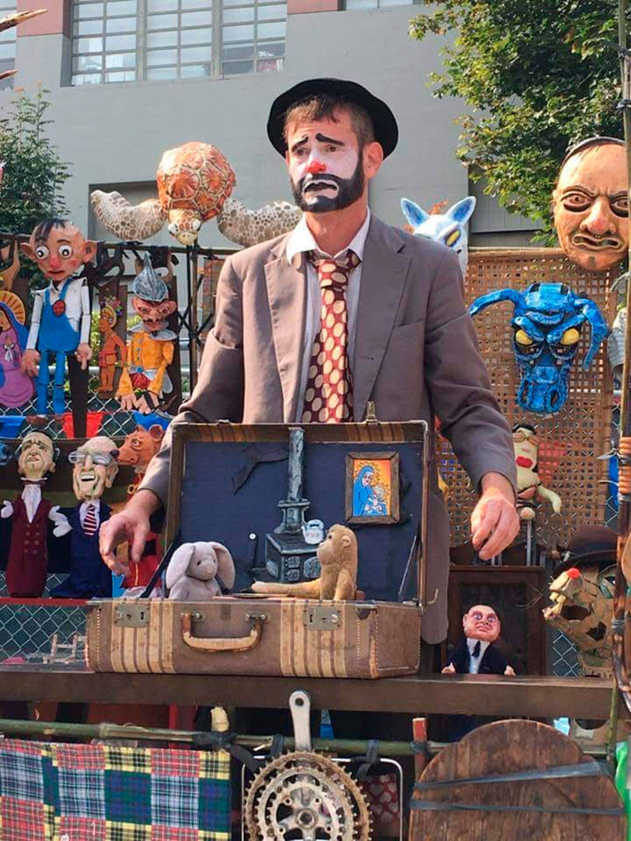 Courtesy Photo                                Adam Ende, the founder of Jawbone Puppet Theater, is the organizer of a new series of puppet slams on Vashon.