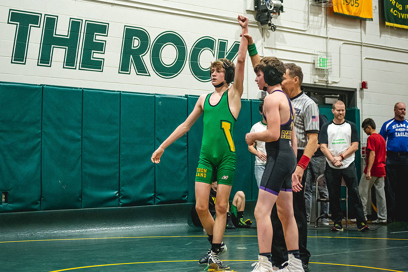 Vashon wrestlers host 30th annual Rock Tournament