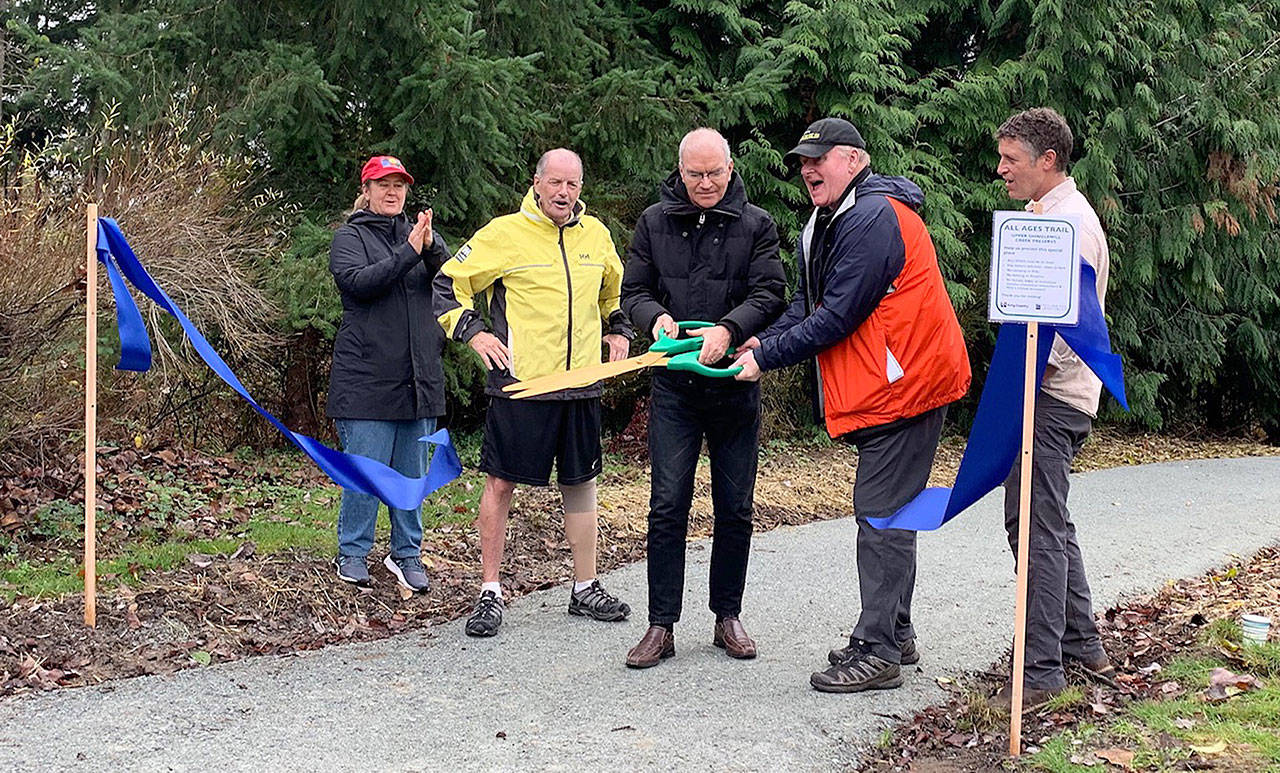Land Trust debuts new allaccess trail VashonMaury Island