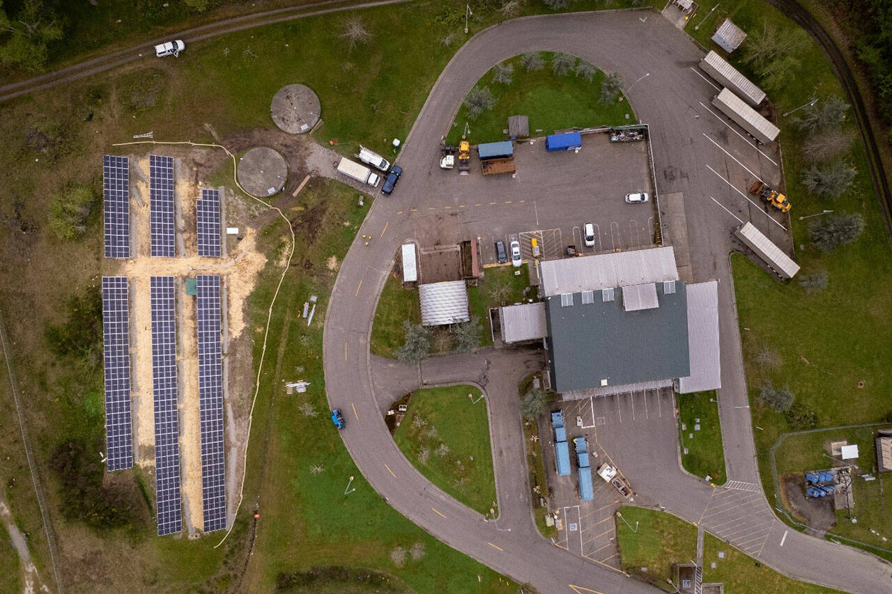 (King County Photo) Aerial view of the Vashon Recycling and Transfer Station and the new solar array, which will produce about 172,000 kilowatt hours of electricity annually.