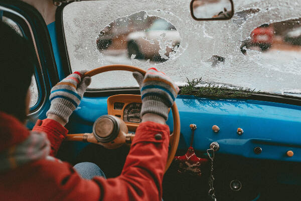 An Accident Waiting to Happen: This person chose to put themselves and others at risk. They are in traffic, trying to peer through small vision holes cleared from their icy windshield. They might fail to see a pedestrian or a vehicle. The result could be serious injury or even death (Photo Courtesy VashonBePrepared).