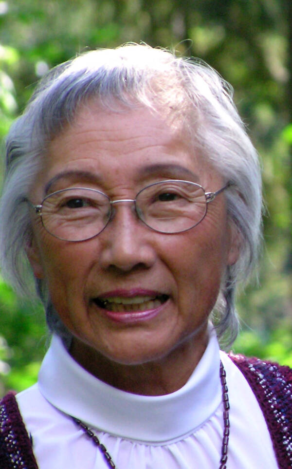 Pauline Makie Shiosaki.
