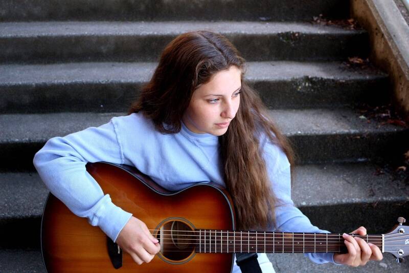 Eva Cain, the youngest performer who will perform at Zen Jam, learned her craft from islanders Kat Eggleston and Daryl Redeker, who will also perform at the benefit (Courtesy Photo).