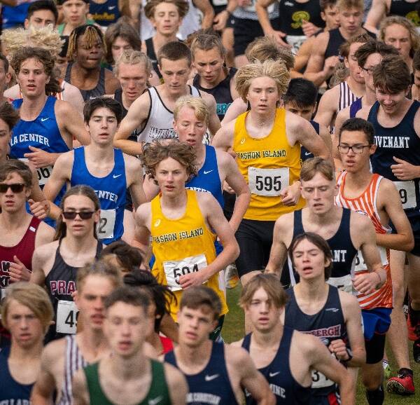Josh Healey (#594) and Cash Nowicki (#595) make their way in the crowd at the John Payne Invitational (Photo by John Decker).