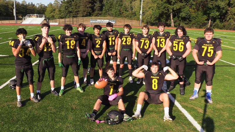 The seniors of Vashon High School’s football team (Brent Millett Photo).
