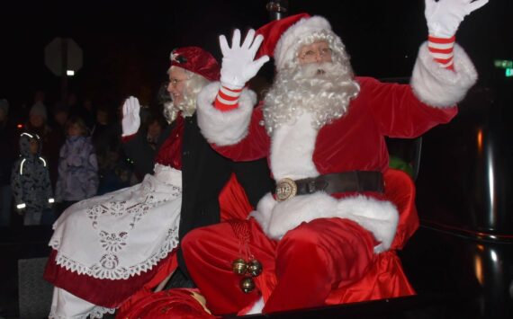 Jim Diers Photos
Santa and Mrs. Claus wave to the crowd at WinterFest 2024.