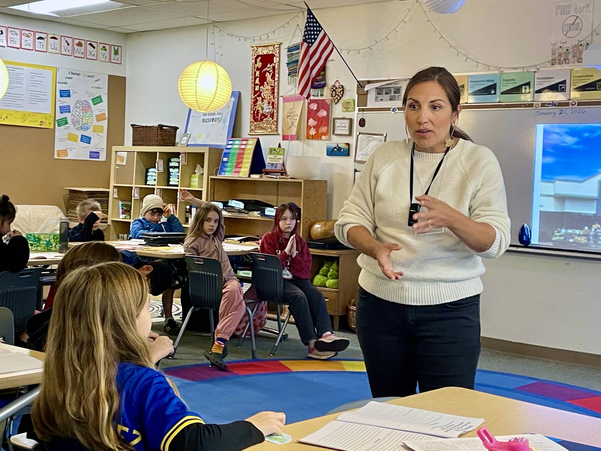 King County Councilmember Teresa Mosqueda speaks with Chautauqua third graders about food insecurity. (Peter Woodbrook Photo)