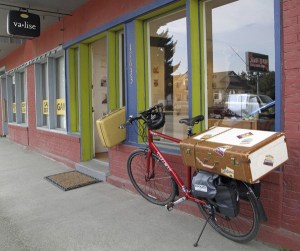 VALISE Gallery members hope Islanders will bicycle