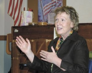 Jody Metzger talks to parents at Chautauqua Elementary School on Tuesday.