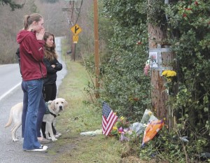 Vashon High School students Mara Burns