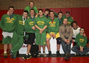 Eight Vashon wrestlers