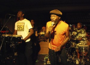 Clinton Fearon will play on Friday night at the Bike.