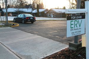 Four businesses move from Vashon Village as development empties, owner plans for new tenants