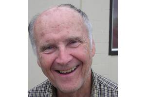 COMMENTARY: Senior citizen seeking young lunch date with credit card