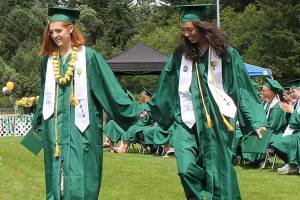 VHS seniors: Be a part of the 2017 graduation insert