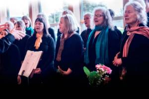 Choir cultivates spirit of peace and freedom with song