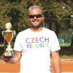 Islander starts tennis club on Vashon, camps this summer