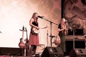 Benefit concert raises $5,000 for Puerto Rico