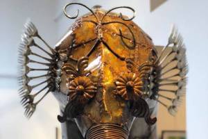 David Erue sculpture goes up for auction