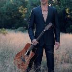 Makana will play in concert on March 23 at Open Space for Arts & Community (Lexi Mackenzie Photo).