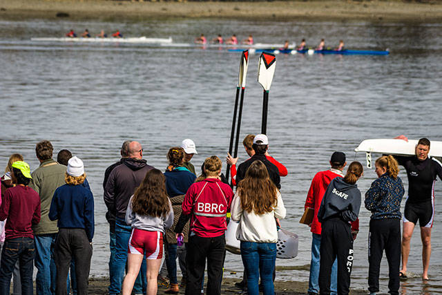 Spectators were able to see the entire course from the beach at Jensen Point. (Steve Tosterud photo)