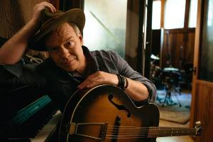 Folk-pop luminary heads to arts center stage
