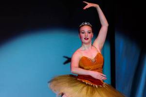 A benefit raises funds for a beloved local dancer