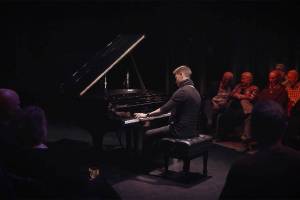 Screen time saves the day