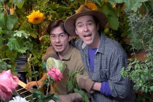 Stay up ‘til 9 p.m. to watch Vashon’s ‘late show’