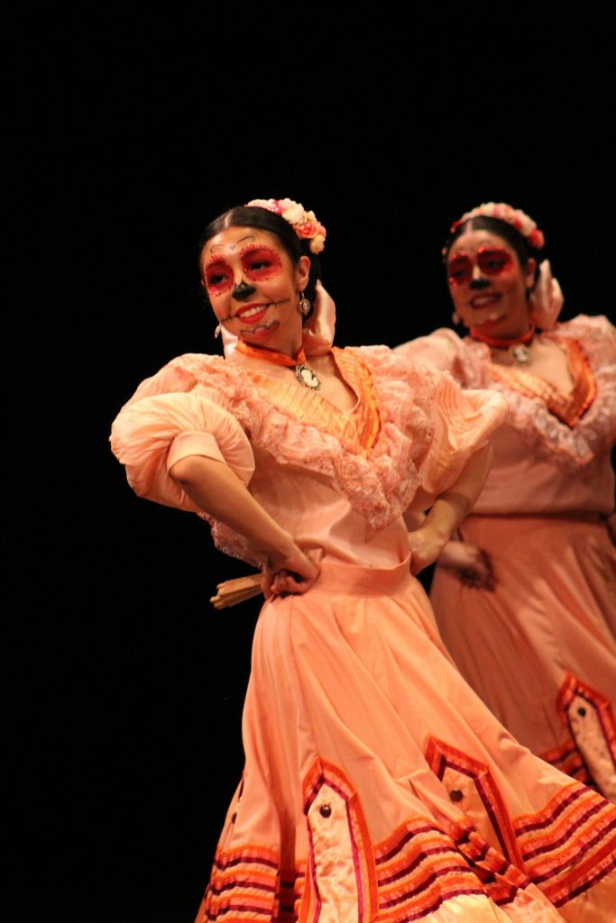 In these photos, performers entertain the audience Nov. 5 at Vashon Center for the Arts. Alex Bruell photos
