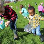 Kids scramble to grab eggs at Ober Park. Alex Bruell photo.