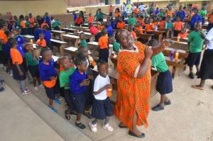 Jim Diers photos 
Vashon Primary School principal Judith Abenawe dances with students.