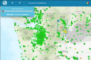 Screenshot from wasmoke.blogspot.com This air quality map can tell you current smoke conditions because it shows air quality sensors in real-time, including an array of sensors located on Vashon Island. This regional overview gives you a sense of where fires are burning, and you can zoom in on Vashon or a road trip destination to get details.