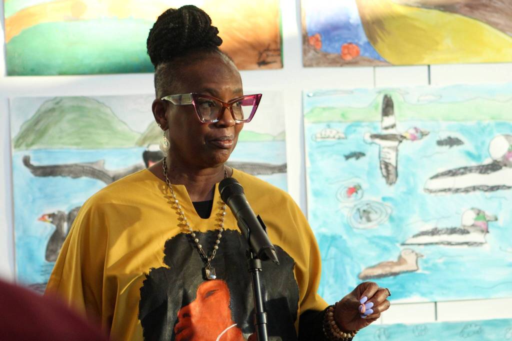 Atlanta, Georgias Alexia Jones, the founder of a nonprofit recovery organization, introduced the Juneteenth event at Vashon Center for The Arts on June 19. (Alex Bruell photo.)