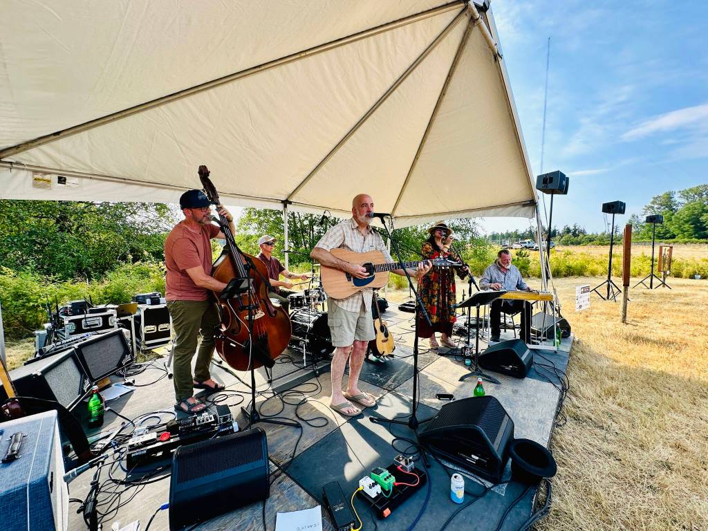St. Ophelia performs at Big Sky. (Sam Van Fleet photo)
