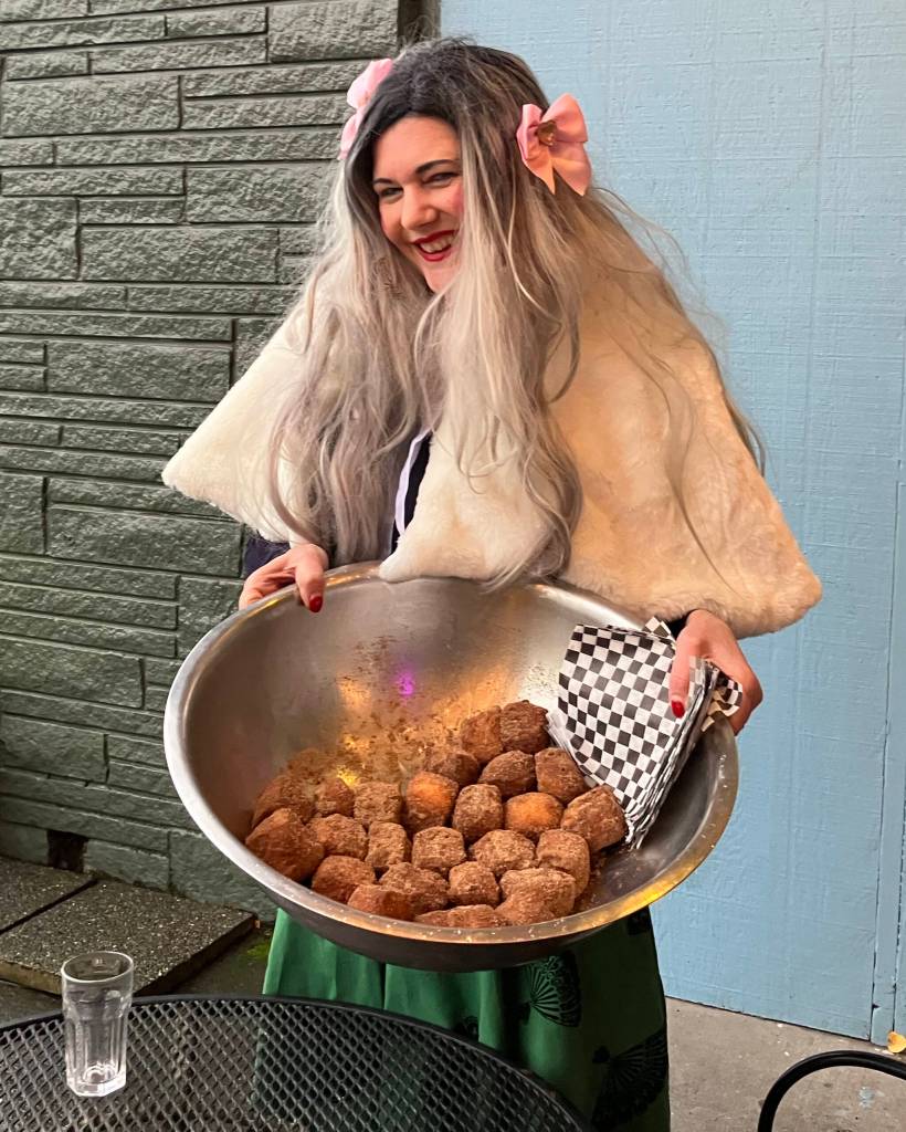 Megan Hastings, at Snapdragon, offered up tasty cinnamon donut holes to trick-or-treaters.