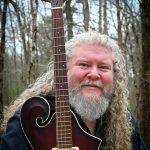 Chicago folk artist Joe Jencks will play a show with island singer and songwriter Kat Eggleston on June 28, at the Vashon Havurah. (Courtesy photo)