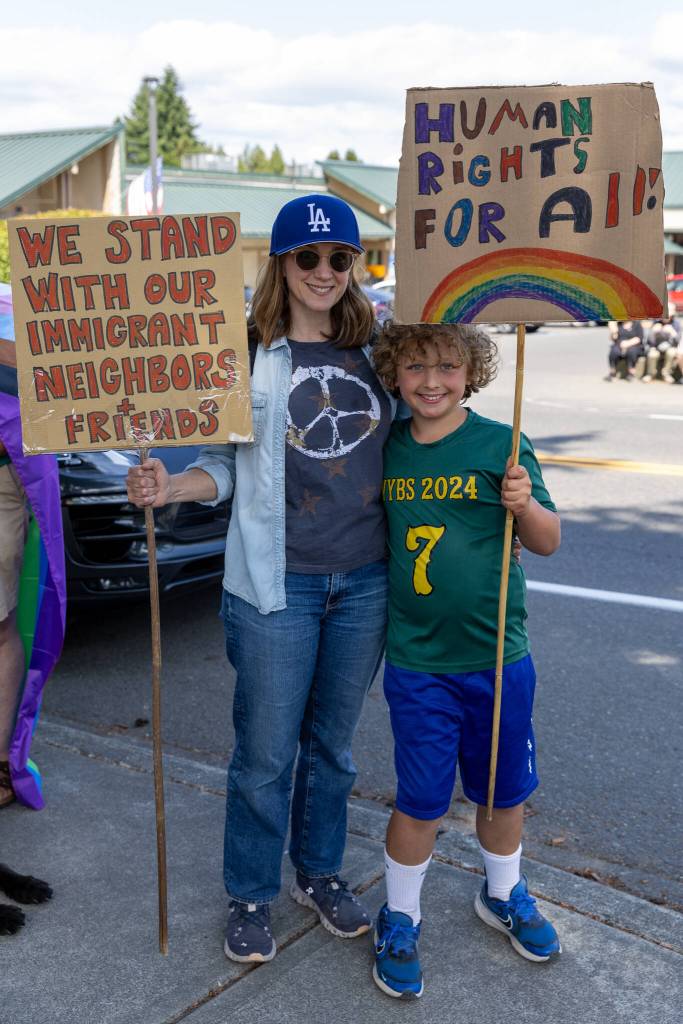 Maria Porter Steward and David Miles Steward were among the demonstrators at the No Kings protest. (Alex Bruell photo)