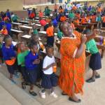 Judith Abenawe, leading her students in a dance at the Vashon Primary School. (Jim Diers Photo)