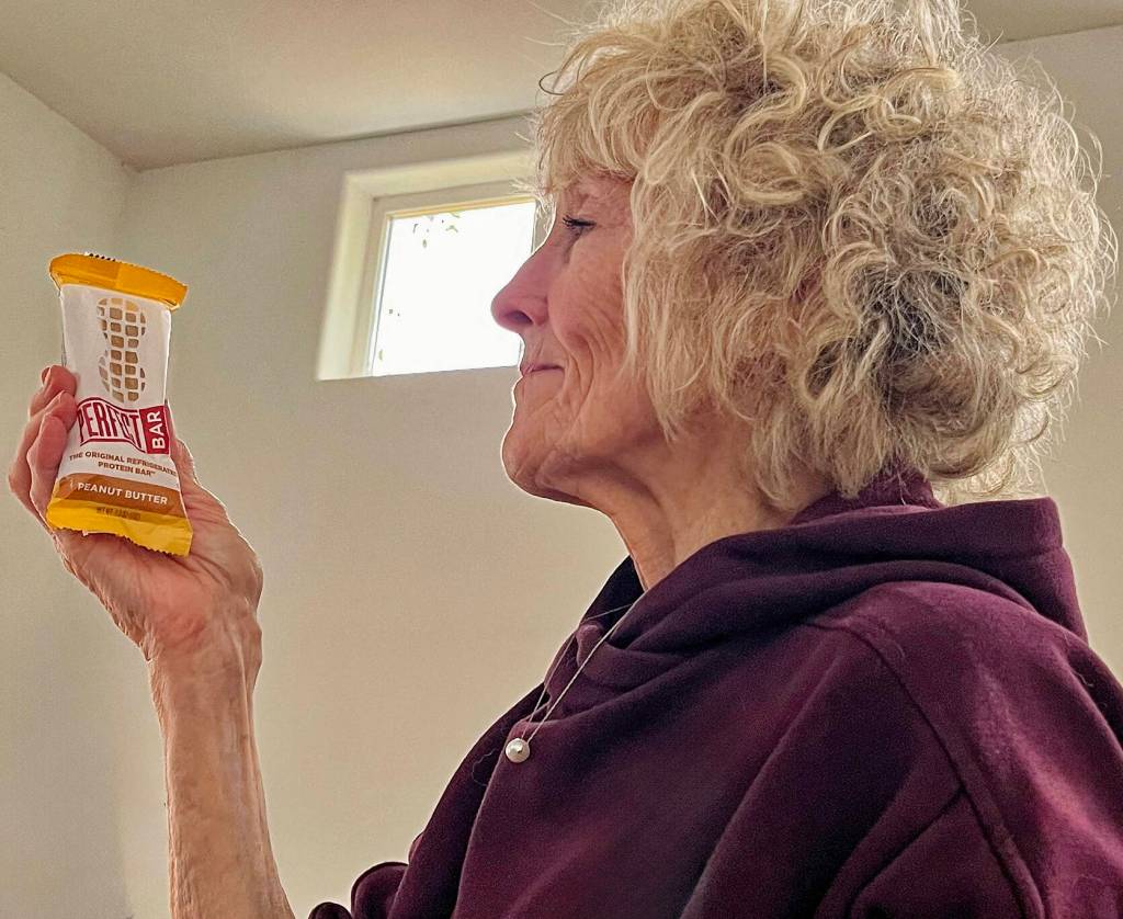 Jinna Risdall: Gotta have snacks! Heres my favorite go-bag item. Its a tasty Perfect Bar, high in protein and delicious!