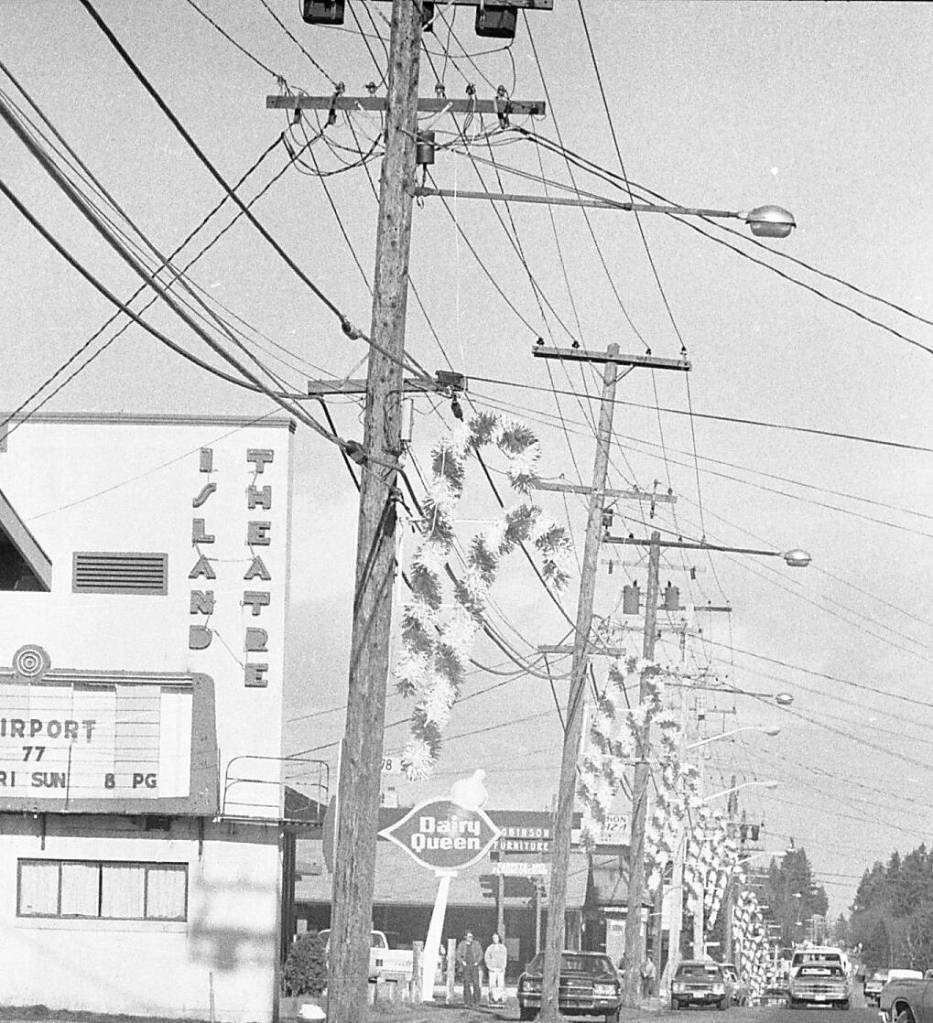 Candy canes line Uptown Vashon on Dec. 15, 1977. (Beachcomber Photo)