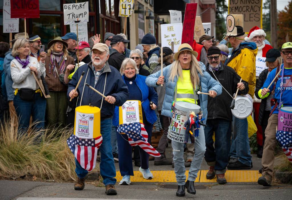 October: Hundreds filled Vashons highway on Oct. 11 for the nationwide No Kings Day protest. (Kent Phelan Photo)