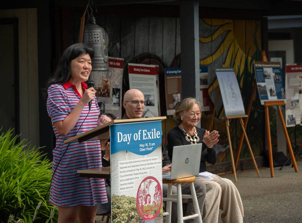 Kent Phelan Photo
Artist Miya Sukune speaks about her new sculpture, Remember, during Friends of Mukais annual Day of Exile program at Ober Park.