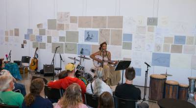 Kent Phelan Photo
Singer-songwriter Azere Wilson performs during Vashon Center for the Arts Juneteenth event.