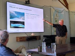 Adria McGrath Photo
Mike Brown, retired UW professor and Groundwater Protection Committee member, delivers a quick primer on Vashon water and wells.