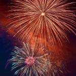 Ray Pfortner Photo
A professional fireworks show lights up Quartermaster Harbor on July 4, as seen from Dockton Park.